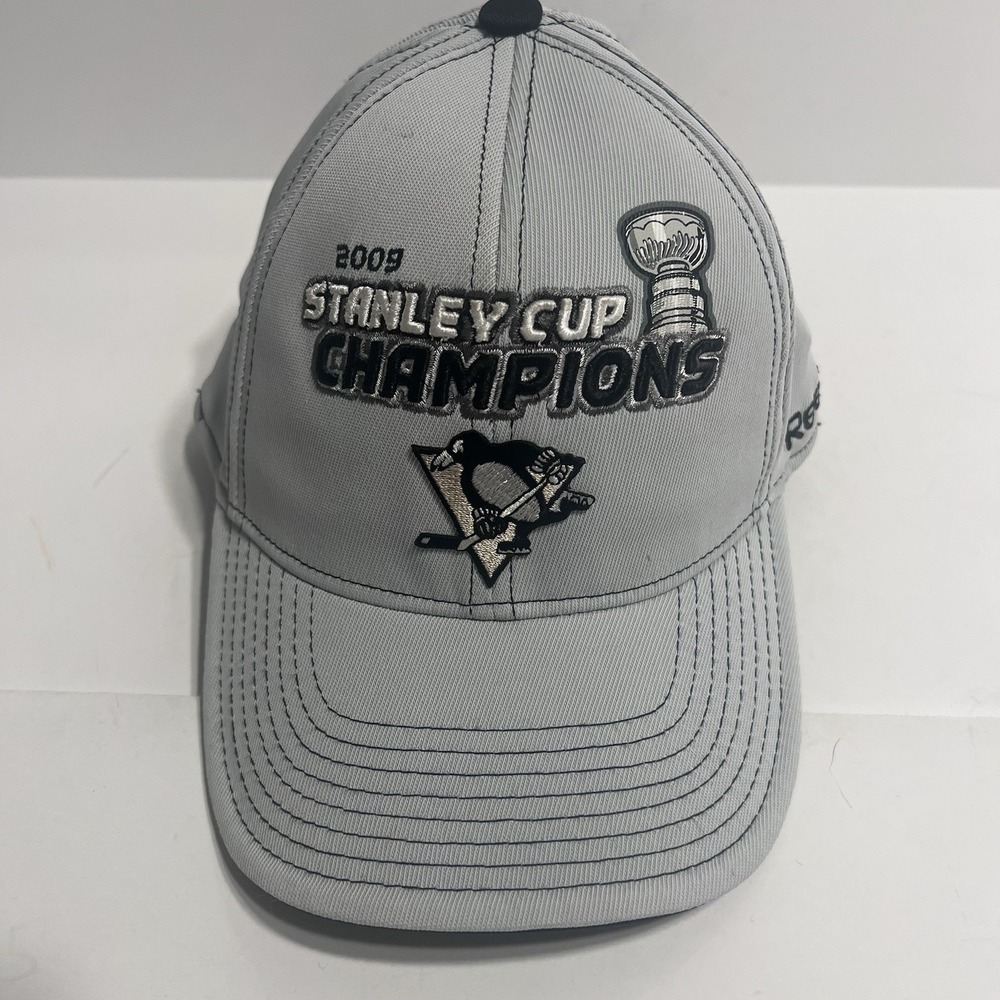 Pittsburgh Penguins Hat Cap Mens Fitted One Size Gray Stanley Cup Champions 2009